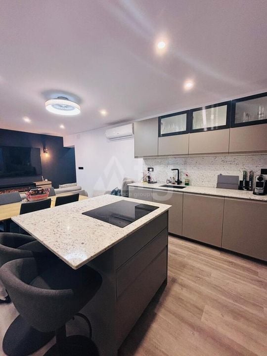 4 bedroom Townhouse in San Miguel de Salinas - SLS132390 - Photo - 9