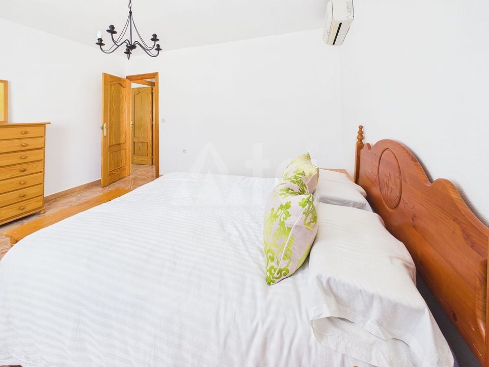 3 bedroom Villa in Albatera - OKW132452 - Photo - 16