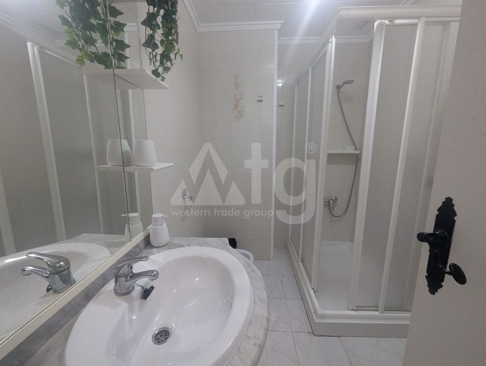 Appartement de 1 chambre à Torrevieja - LR132624 - Photo - 9