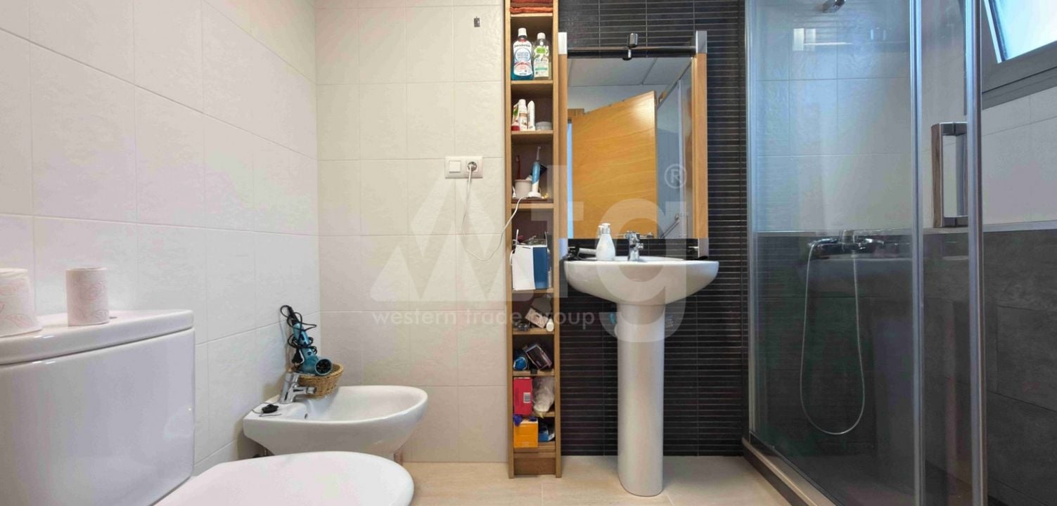 2 bedroom Apartment in San Miguel de Salinas - MVR132627 - Photo - 14