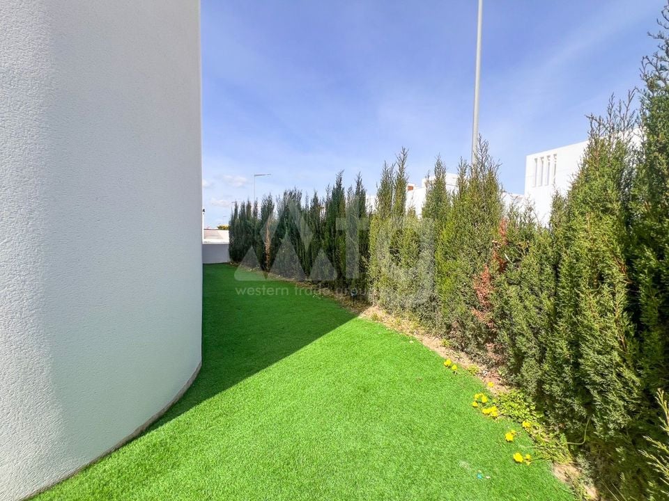 2 Schlafzimmer Appartement in Torrevieja - SV132759 - Foto - 22