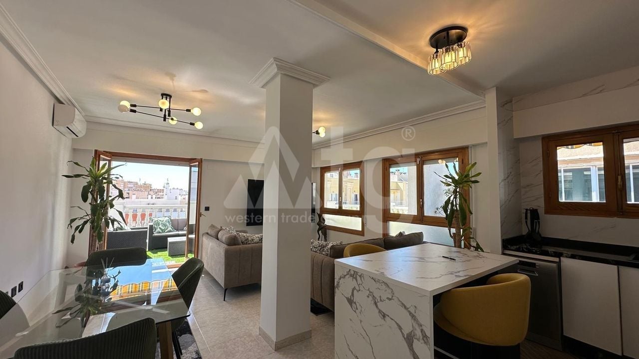 2 bedroom Apartment in Torrevieja - CT132957 - Photo - 8
