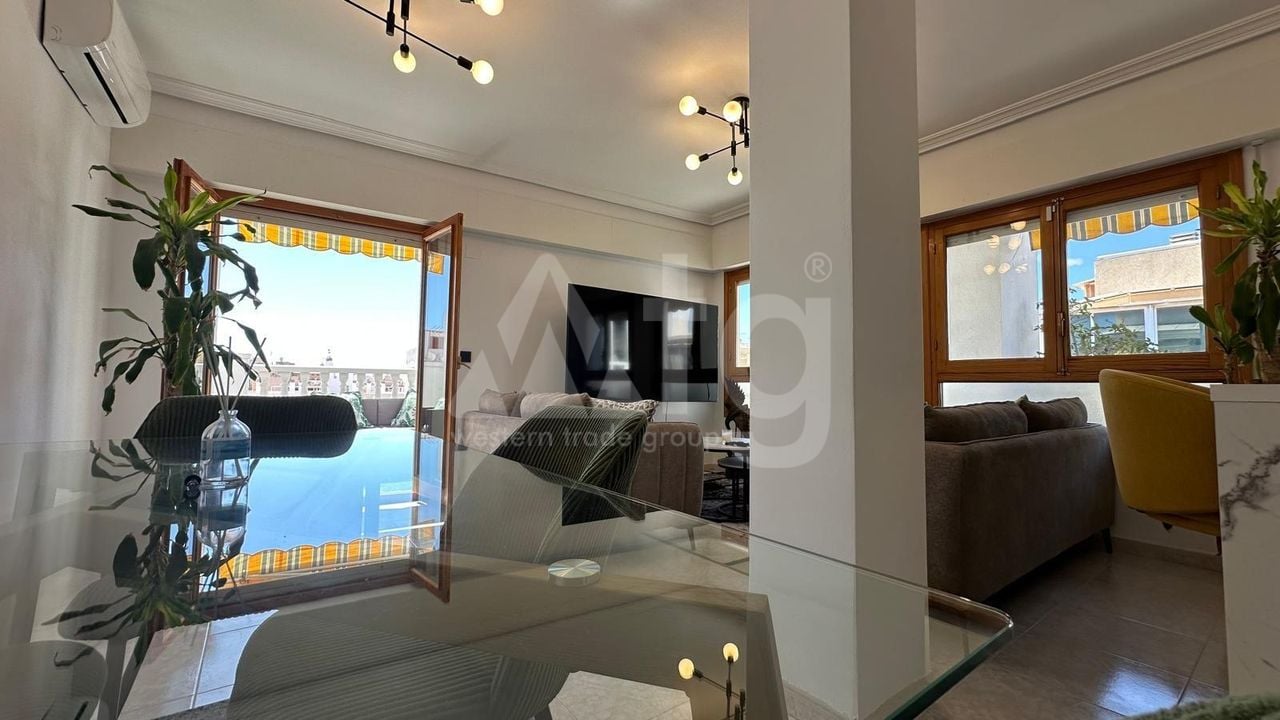 2 bedroom Apartment in Torrevieja - CT132957 - Photo - 6