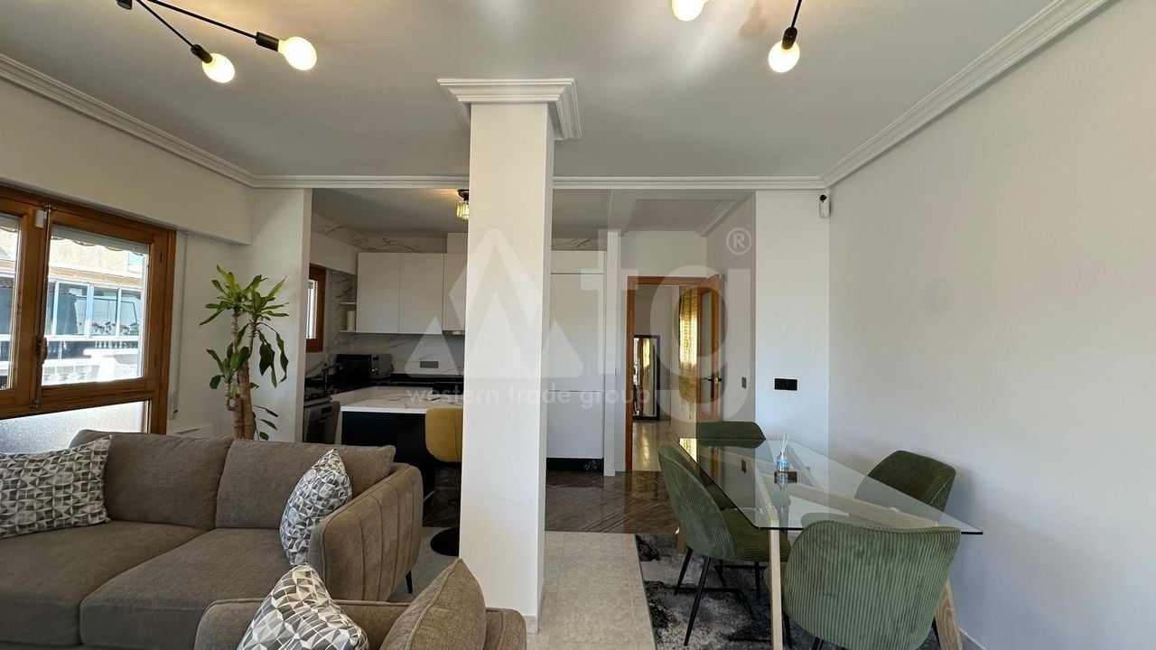 2 bedroom Apartment in Torrevieja - CT132957 - Photo - 5