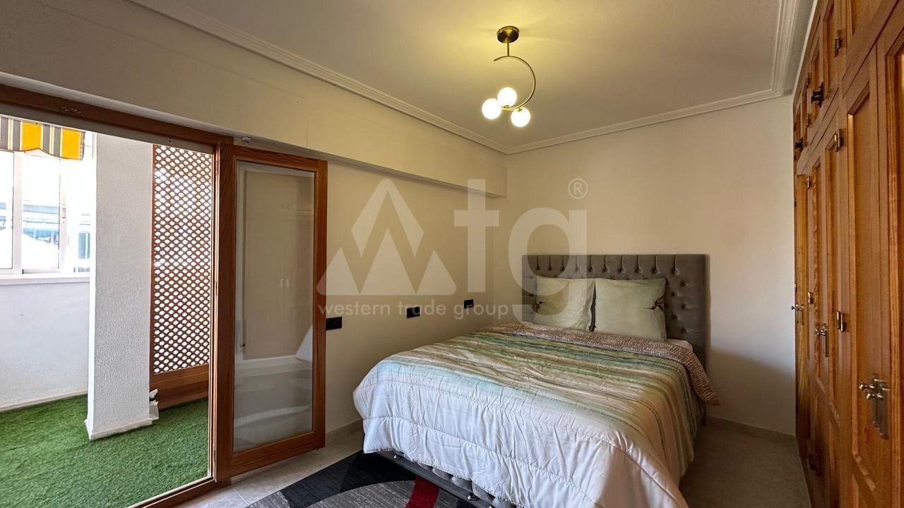 2 bedroom Apartment in Torrevieja - CT132957 - Photo - 17