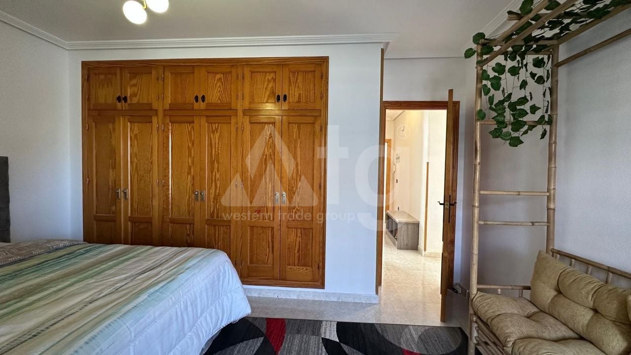 2 bedroom Apartment in Torrevieja - CT132957 - Photo - 18