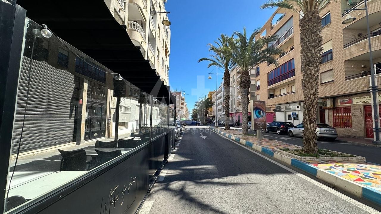 2 bedroom Apartment in Torrevieja - CT132957 - Photo - 40