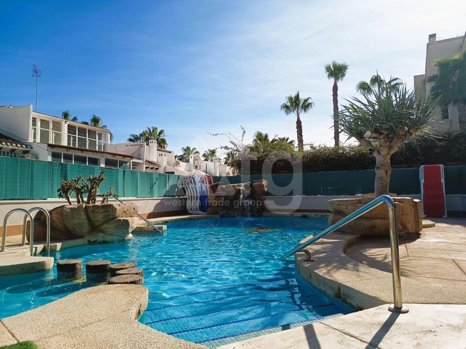 Penthouse de 2 chambres à Orihuela Costa - CRR133108 - Photo - 23