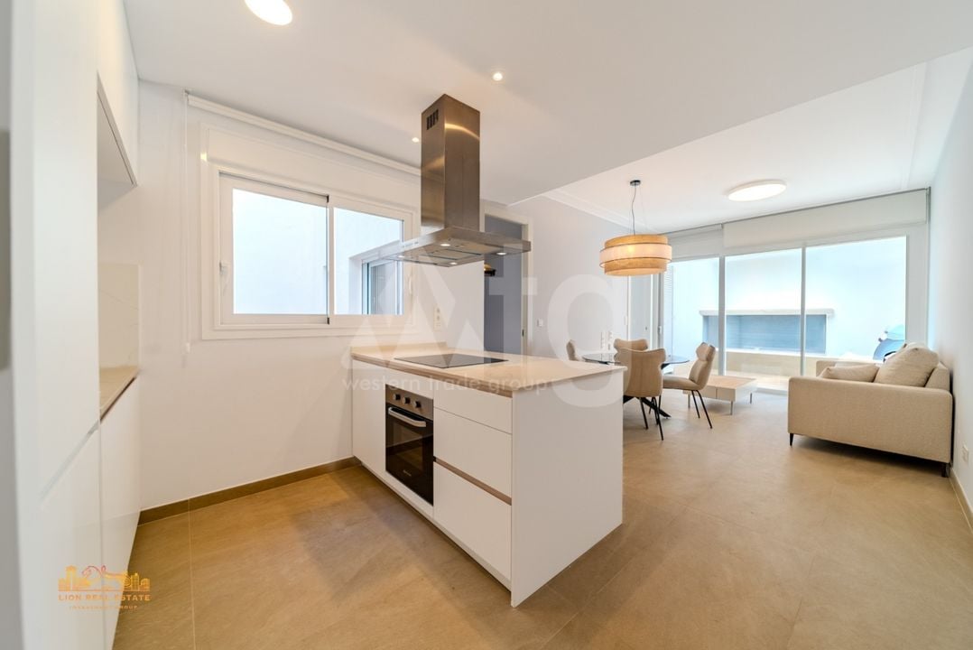 2 bedroom Apartment in Torrevieja - LR133575 - Photo - 7