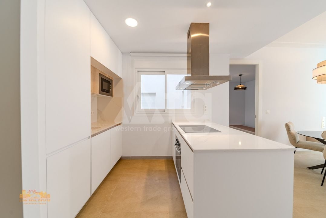 2 bedroom Apartment in Torrevieja - LR133575 - Photo - 9