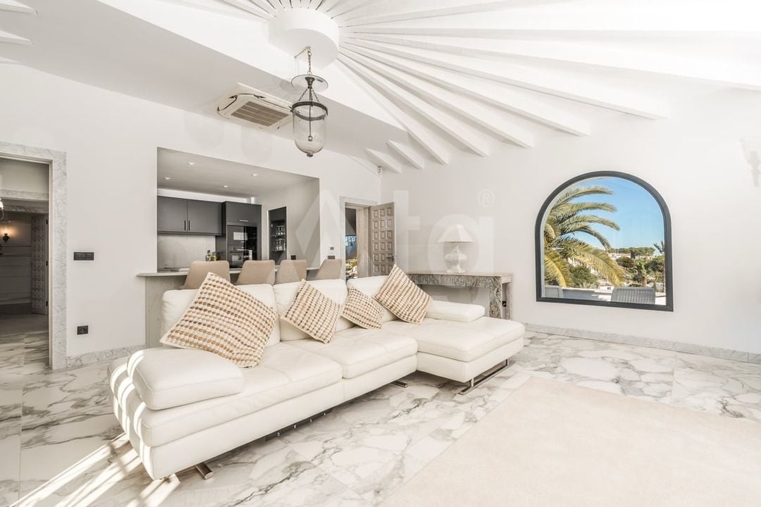 5 bedroom Villa in Javea - DHJ133583 - Photo - 4