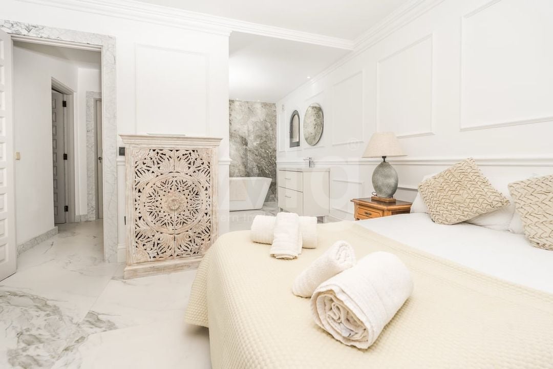 5 bedroom Villa in Javea - DHJ133583 - Photo - 17