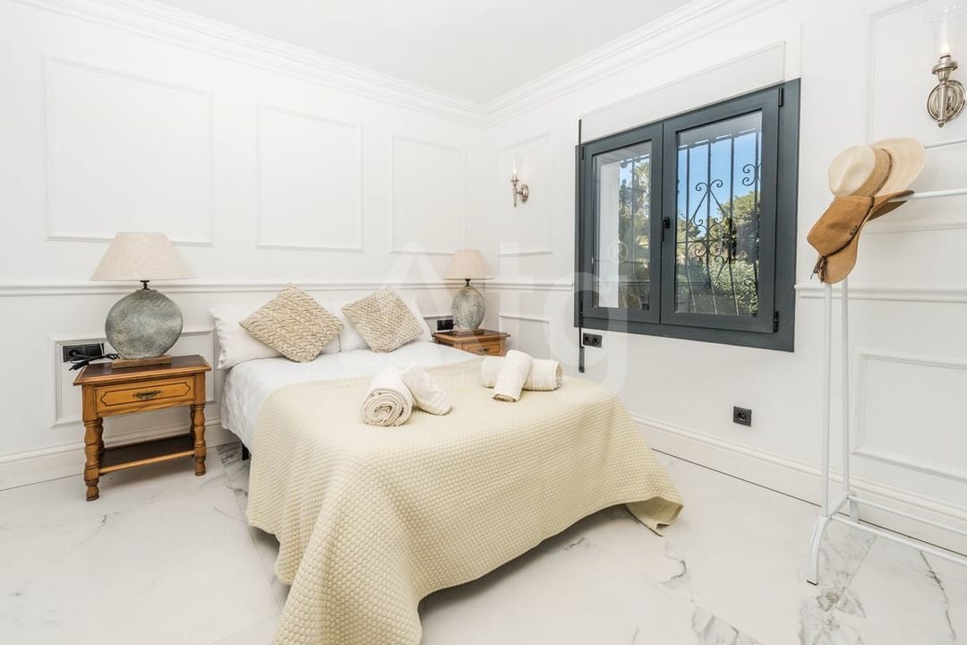 5 bedroom Villa in Javea - DHJ133583 - Photo - 15