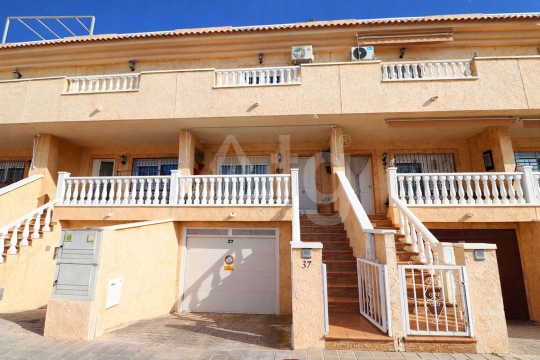 3 bedroom Townhouse in Redován - VRE133640 - Photo - 1