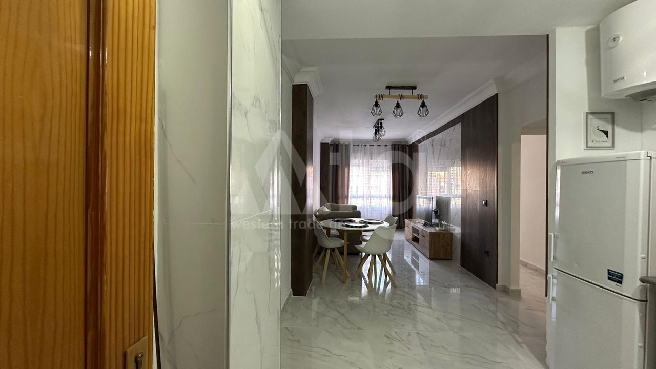 2 bedroom Apartment in Torrevieja - CT133697 - Photo - 5