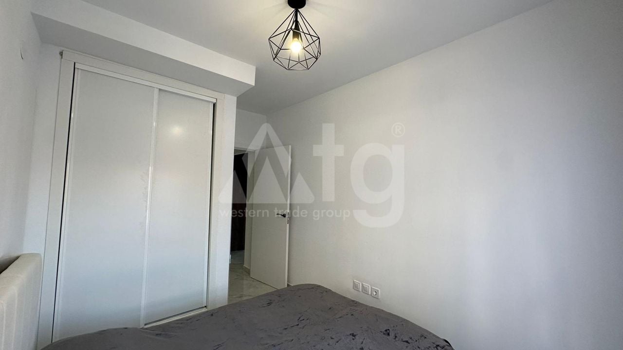 2 bedroom Apartment in Torrevieja - CT133697 - Photo - 19