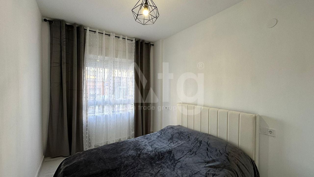 2 bedroom Apartment in Torrevieja - CT133697 - Photo - 16