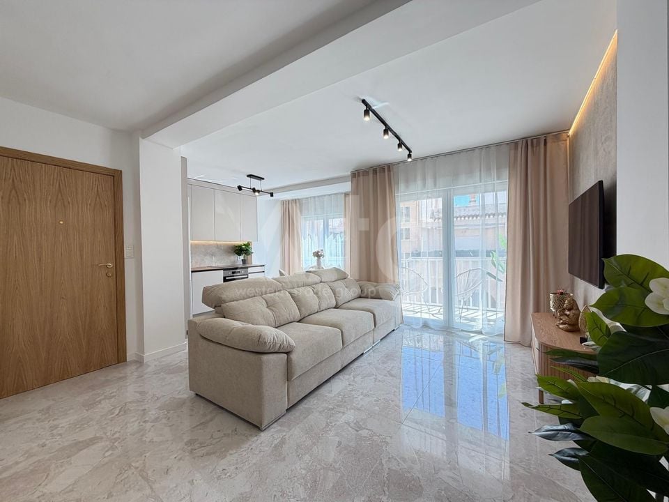3 bedroom Penthouse in Torrevieja - CT133698 - Photo - 1
