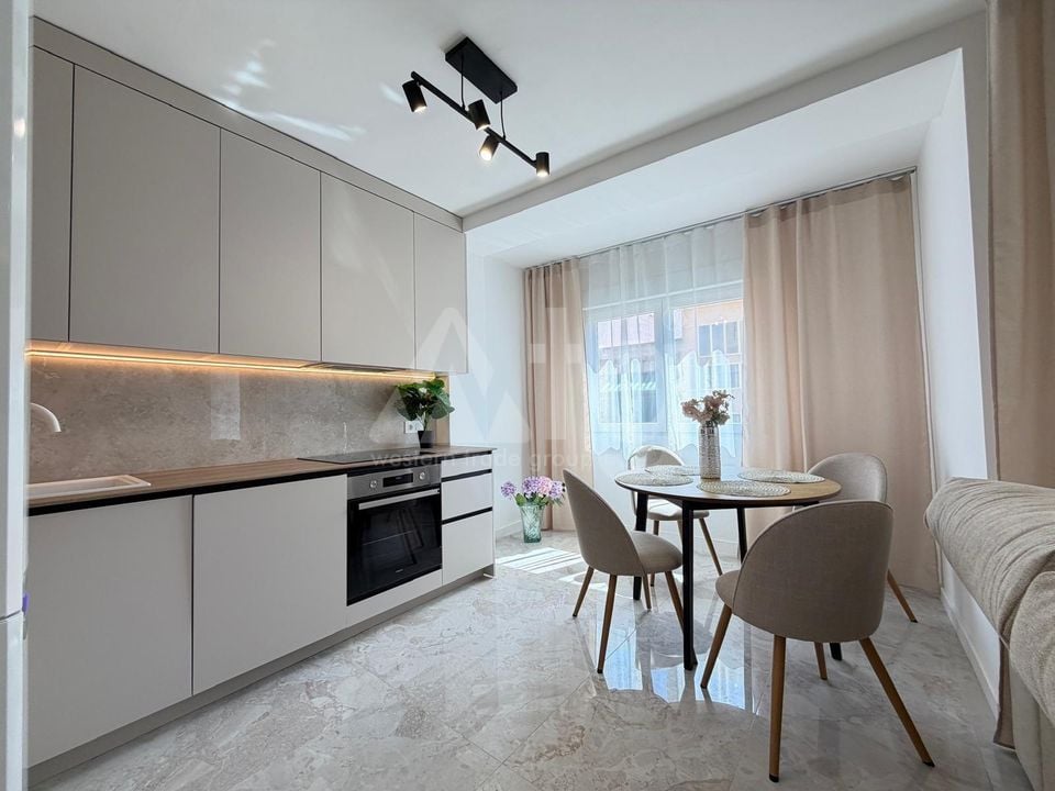 3 bedroom Penthouse in Torrevieja - CT133698 - Photo - 8