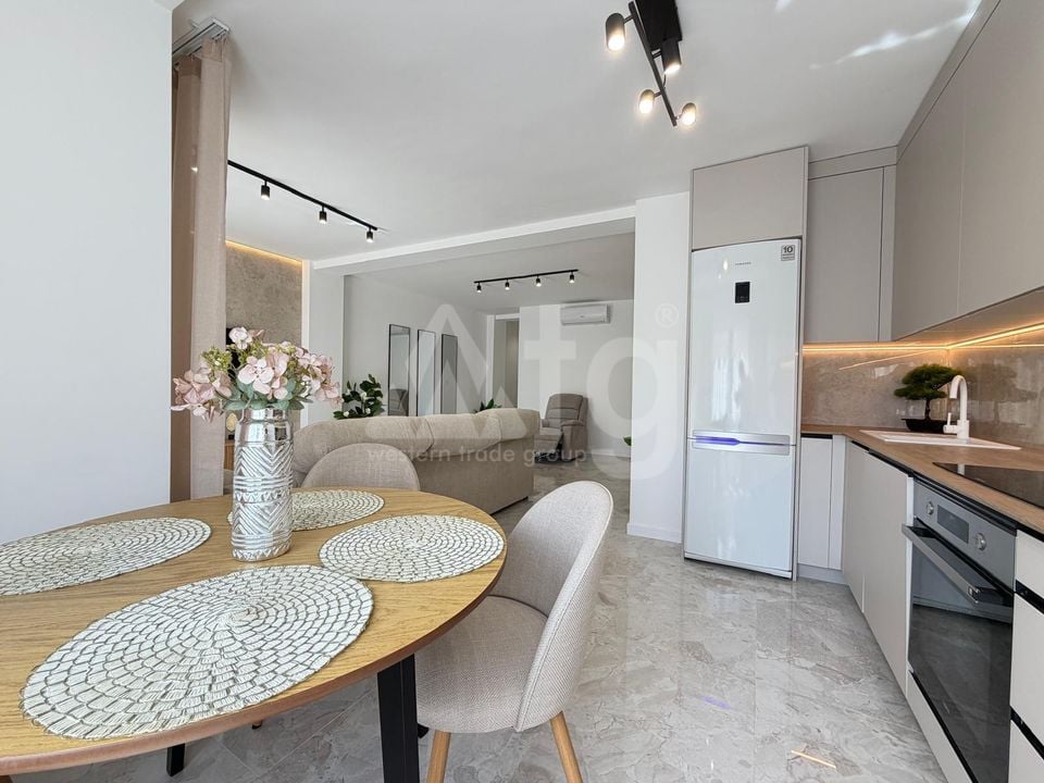 3 bedroom Penthouse in Torrevieja - CT133698 - Photo - 12