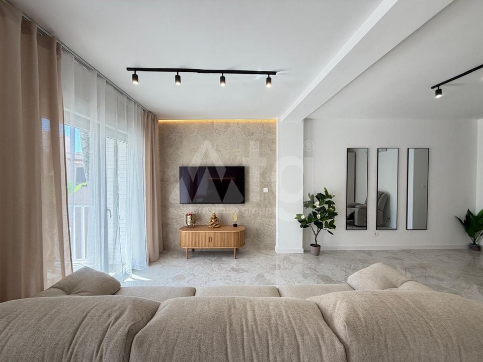3 bedroom Penthouse in Torrevieja - CT133698 - Photo - 4