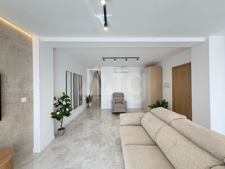 3 bedroom Penthouse in Torrevieja - CT133698 - Photo - 6
