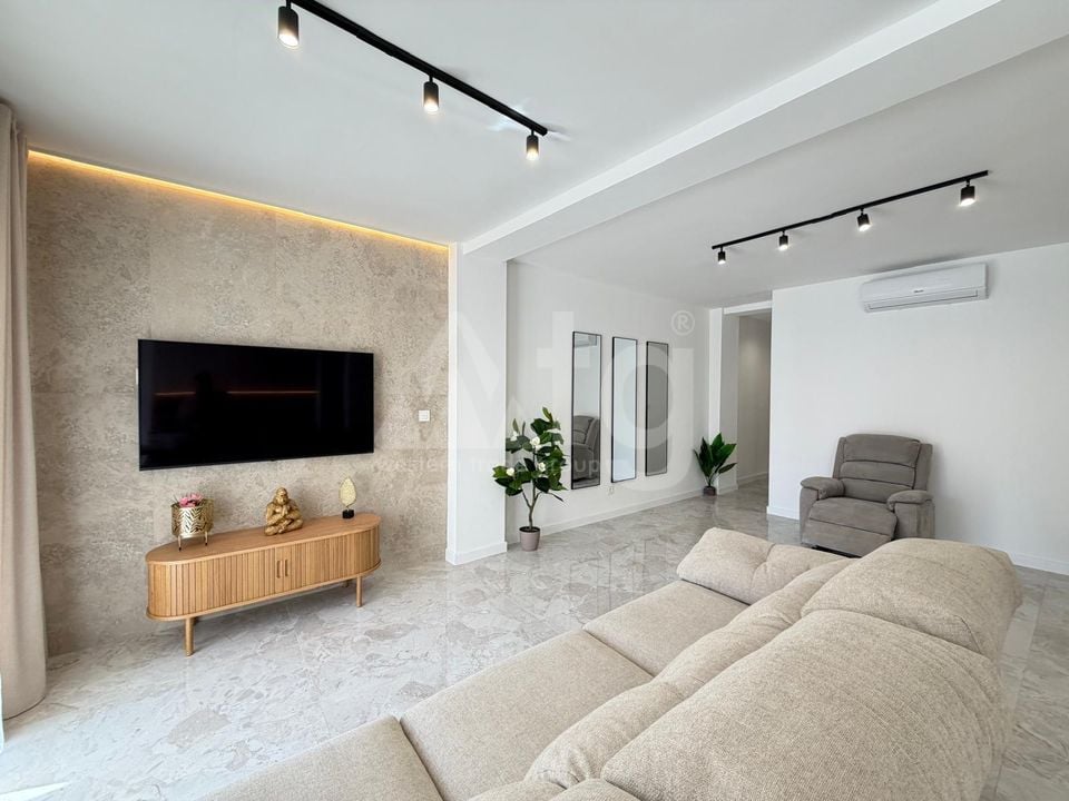 3 bedroom Penthouse in Torrevieja - CT133698 - Photo - 5