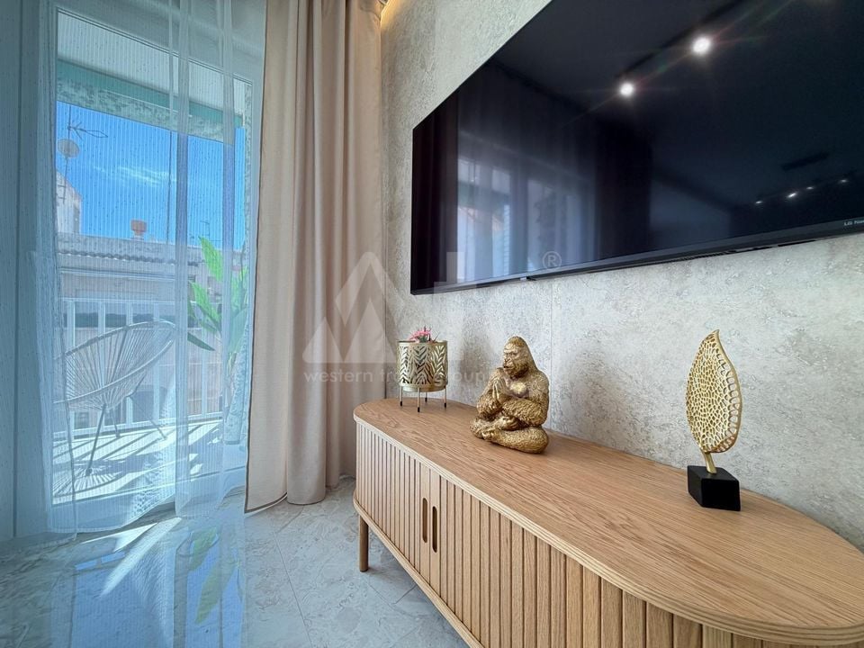 3 bedroom Penthouse in Torrevieja - CT133698 - Photo - 14