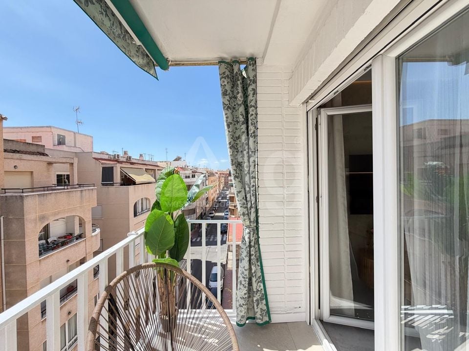 3 bedroom Penthouse in Torrevieja - CT133698 - Photo - 43