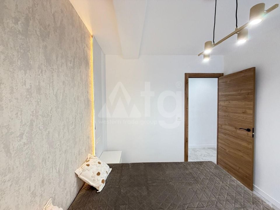 3 bedroom Penthouse in Torrevieja - CT133698 - Photo - 28