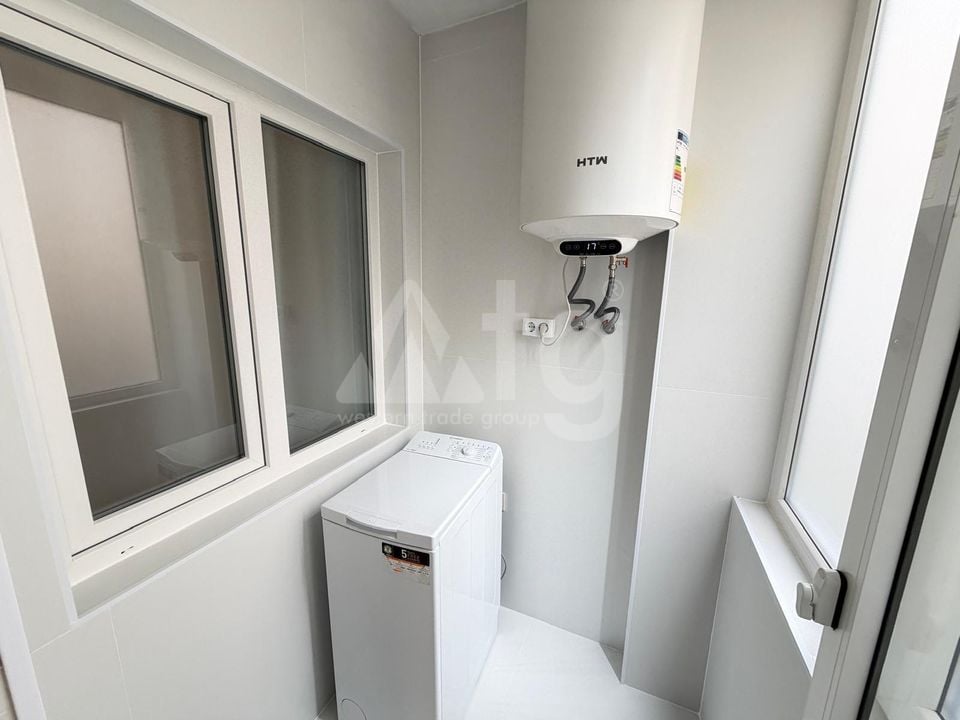 3 bedroom Penthouse in Torrevieja - CT133698 - Photo - 42