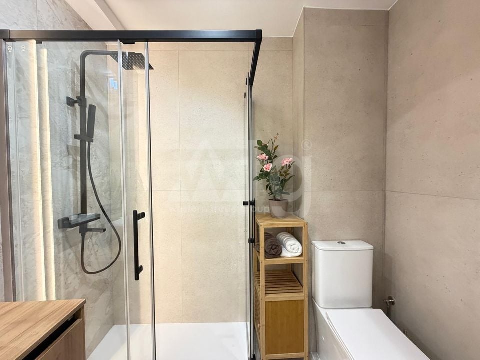 3 bedroom Penthouse in Torrevieja - CT133698 - Photo - 35