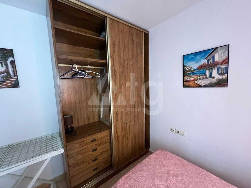 3 bedroom Apartment in La Mata - LR133836 - Photo - 6