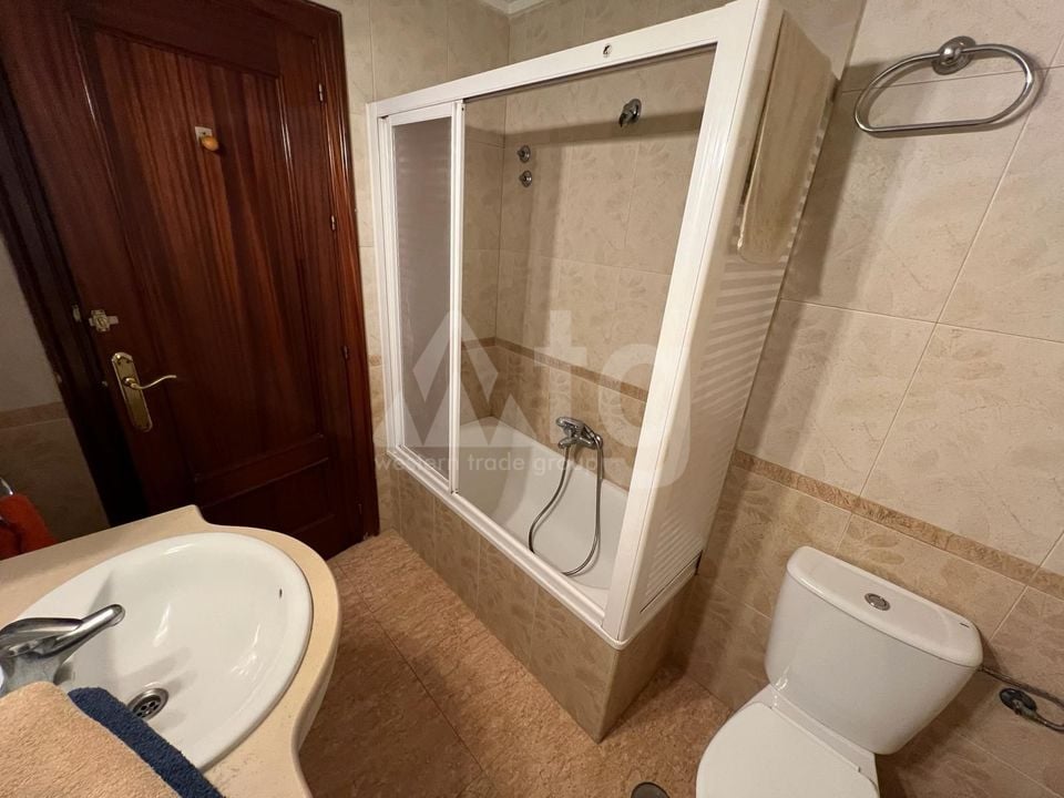 3 bedroom Apartment in La Mata - LR133836 - Photo - 8