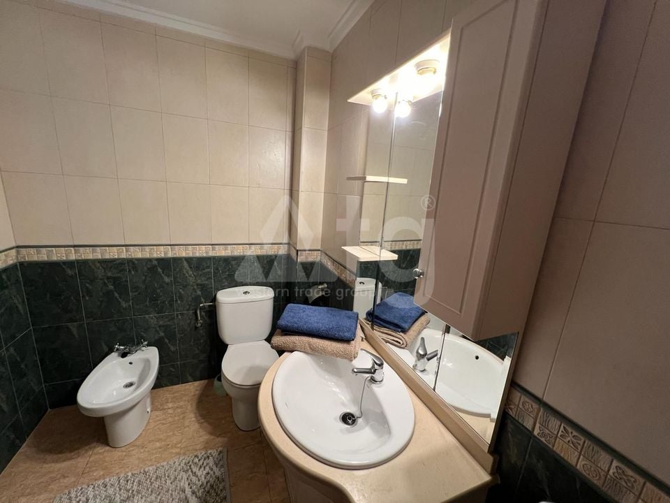 3 bedroom Apartment in La Mata - LR133836 - Photo - 11