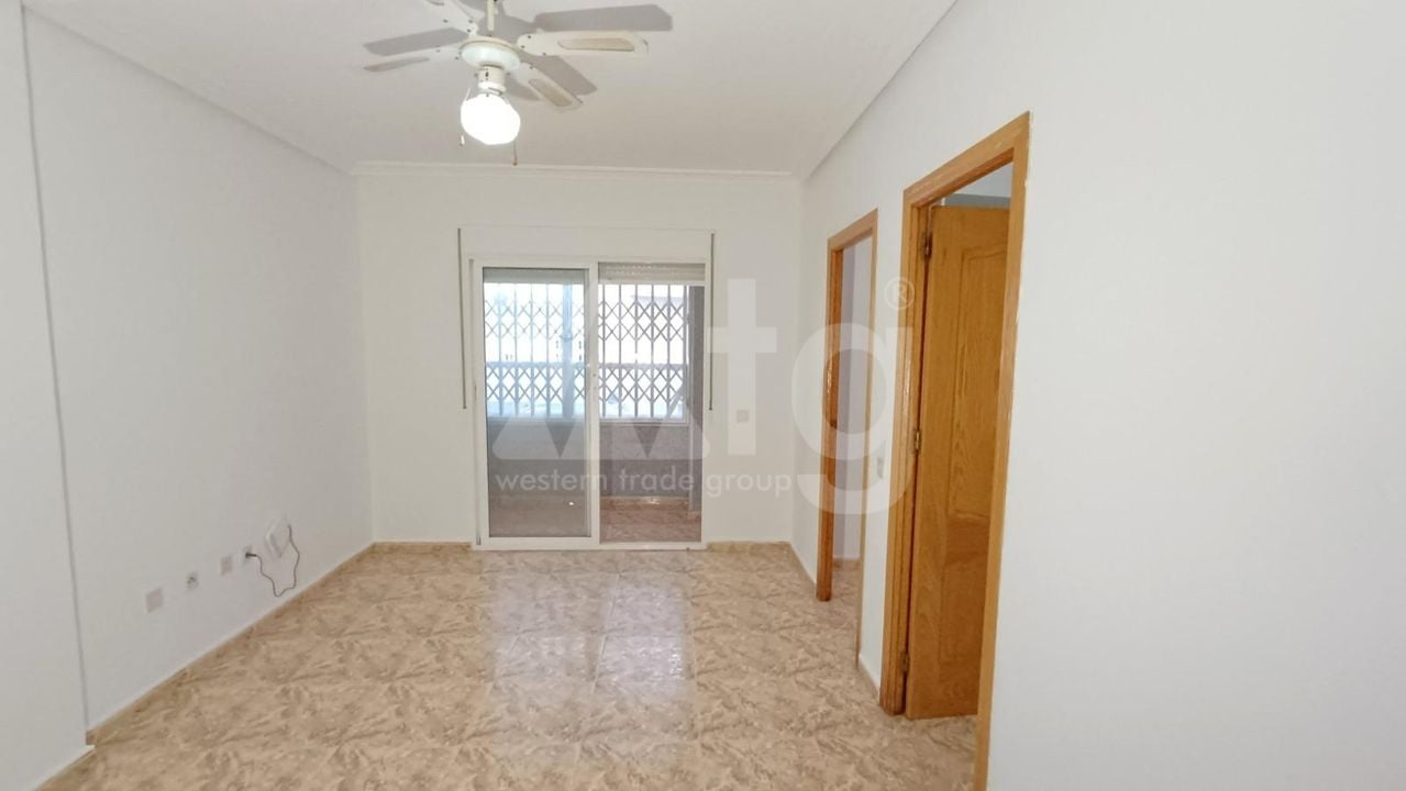 2 Schlafzimmer Appartement in Torrevieja - VEC134056 - Foto - 2