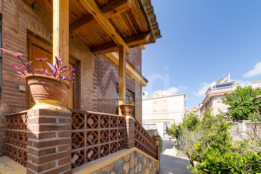 4 bedroom Villa in La Mata - CBC33519 - Photo - 4