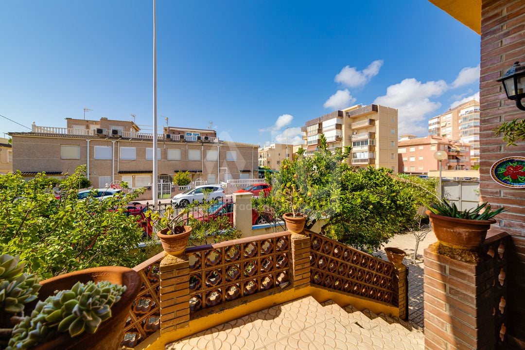 4 bedroom Villa in La Mata - CBC33519 - Photo - 5