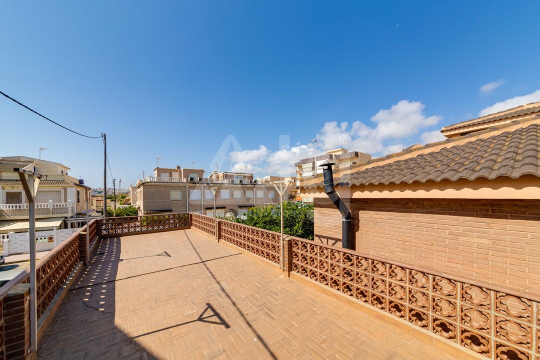 4 bedroom Villa in La Mata - CBC33519 - Photo - 42