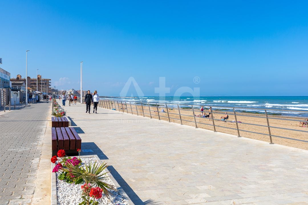 4 bedroom Villa in La Mata - CBC33519 - Photo - 48
