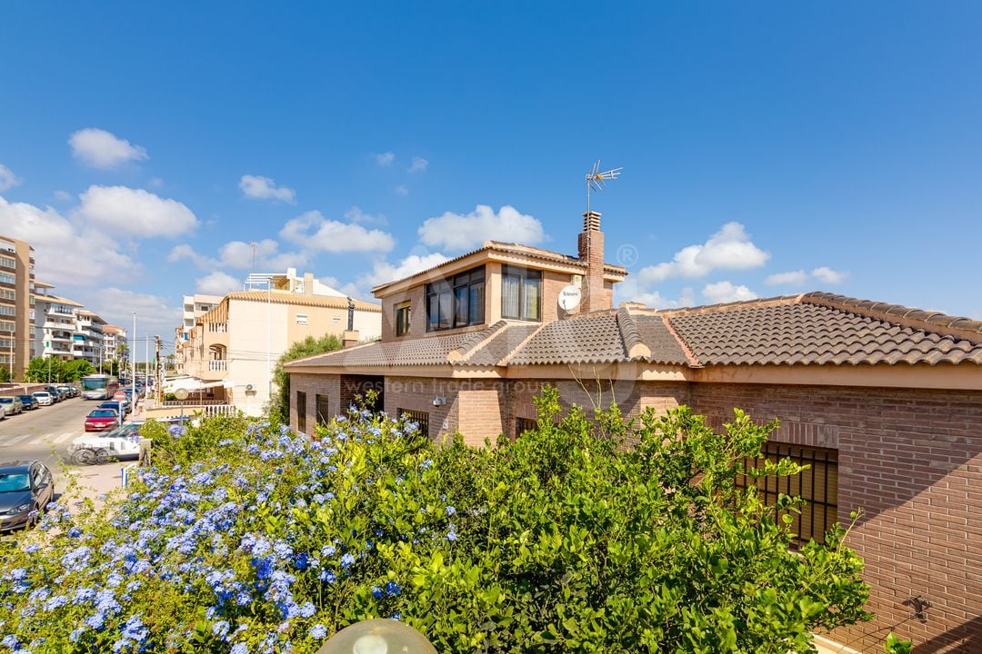 4 bedroom Villa in La Mata - CBC33519 - Photo - 1