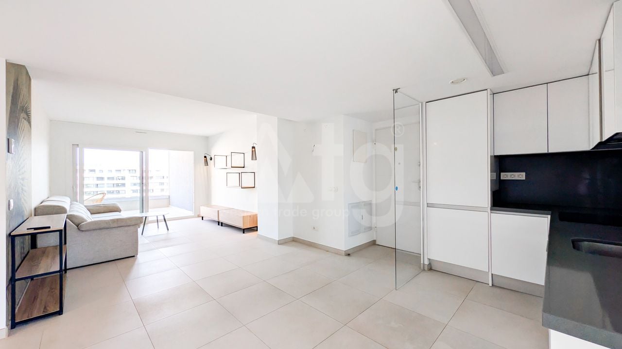 2 bedroom Apartment in Torrevieja - ET134545 - Photo - 6