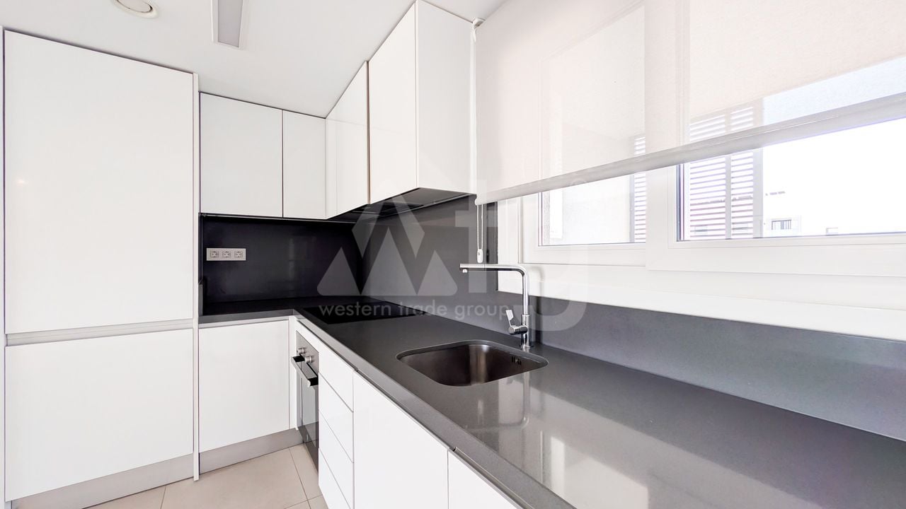2 bedroom Apartment in Torrevieja - ET134545 - Photo - 12