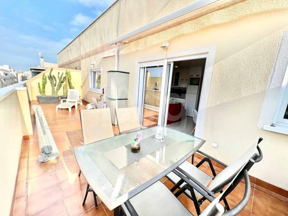 2 Schlafzimmer Penthouse-Wohnung in Torrevieja - AG151375 - Foto - 1