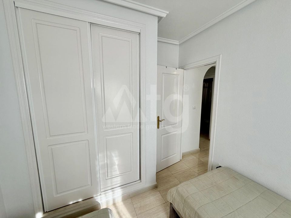 2 bedroom Townhouse in San Miguel de Salinas - HRE134648 - Photo - 15