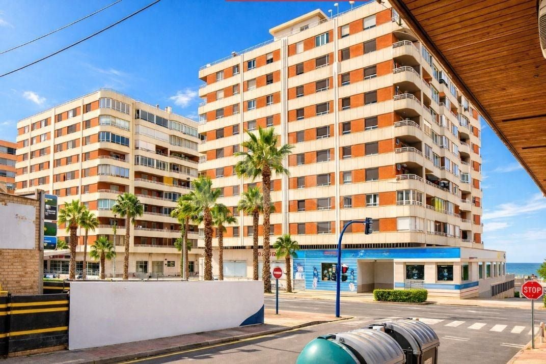 3 bedroom Apartment in Torrevieja - PSA134703 - Photo - 1