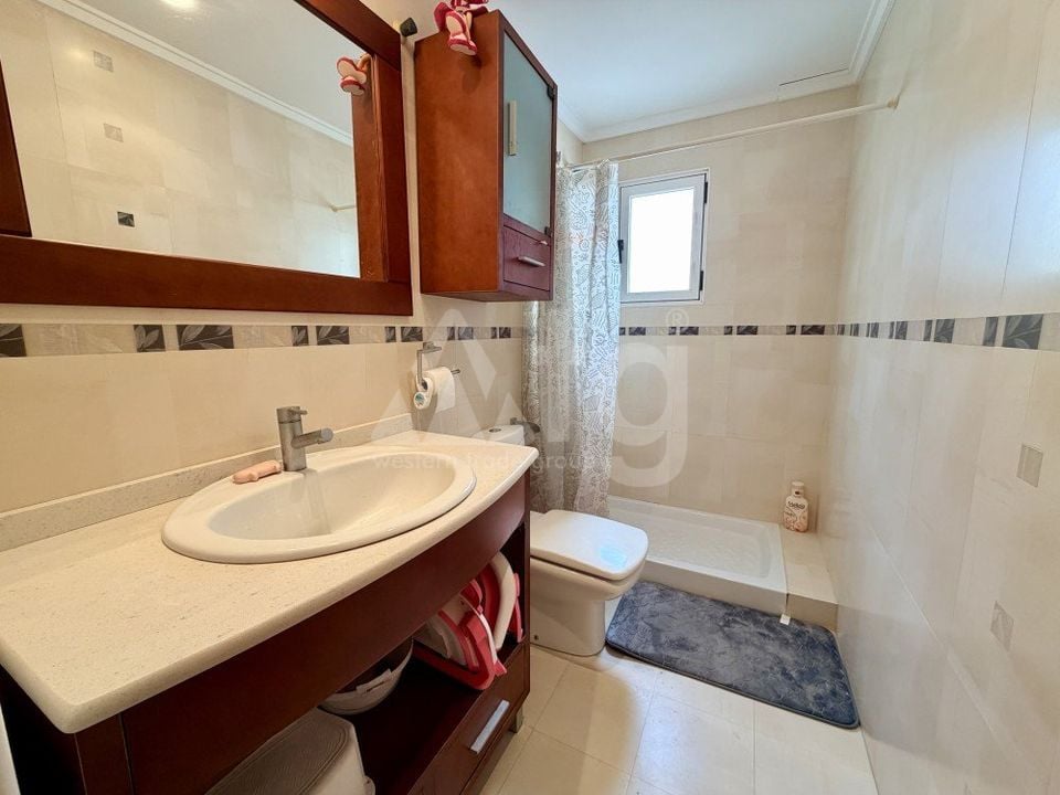 2 bedroom Penthouse in Torrevieja - CSH134724 - Photo - 12