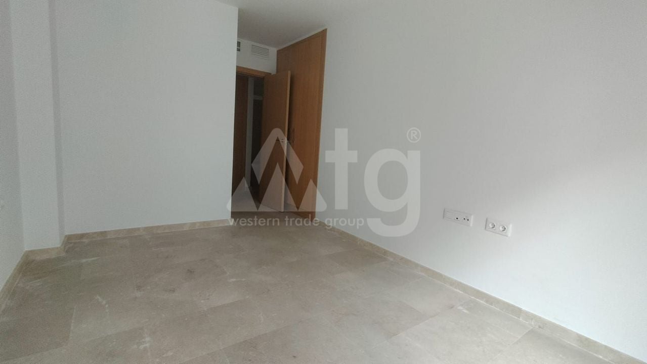 4 bedroom Apartment in Torrevieja - PPS134831 - Photo - 6
