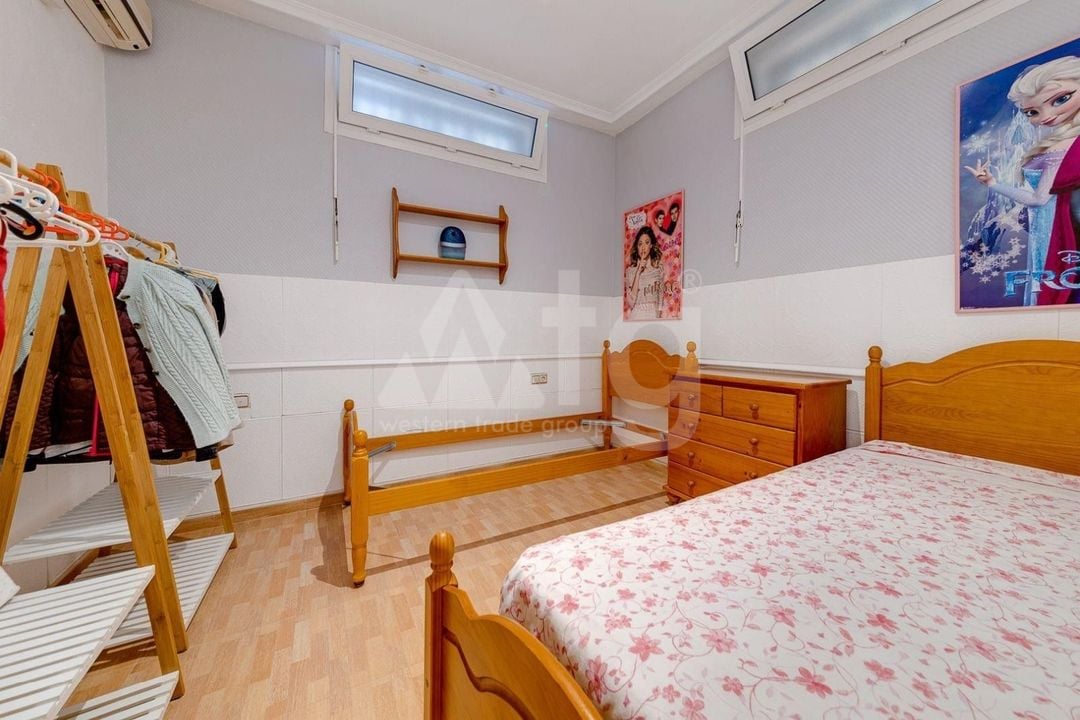 Villa de 5 chambres à Torrevieja - PPS134864 - Photo - 17