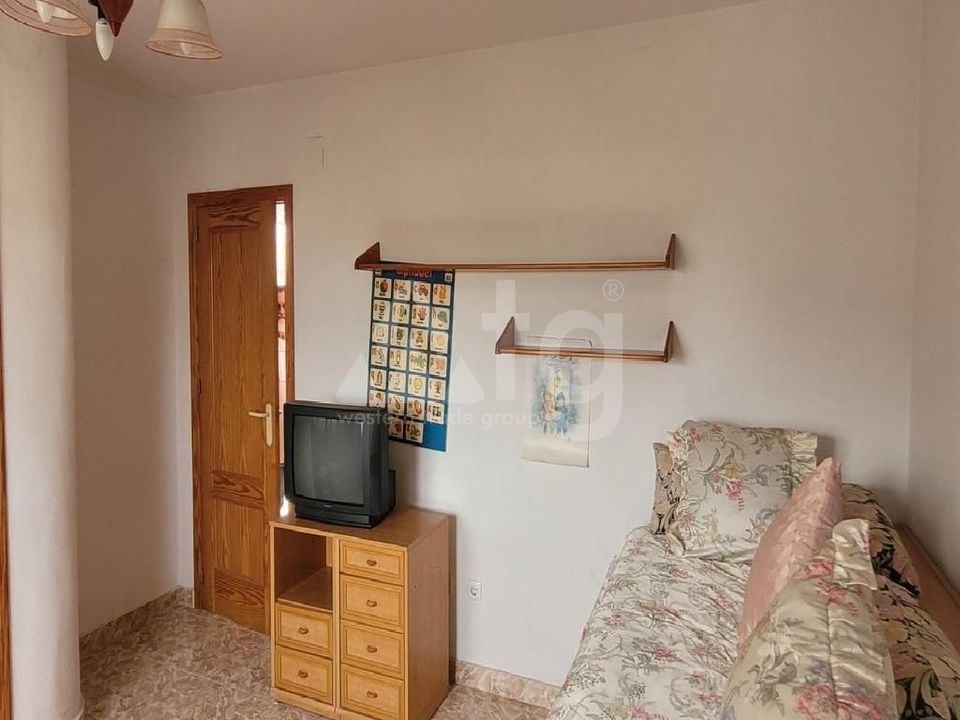 Villa de 4 habitaciones en Torrevieja - PPS134924 - Foto - 13